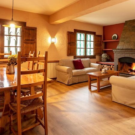 Вилла El Xalet Del Priorat Escaladei Экстерьер фото