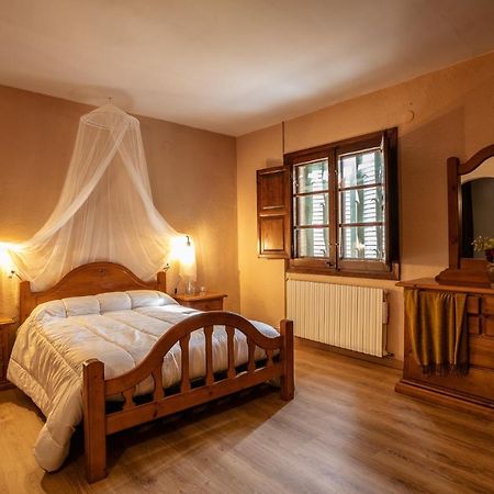 Вилла El Xalet Del Priorat Escaladei Экстерьер фото