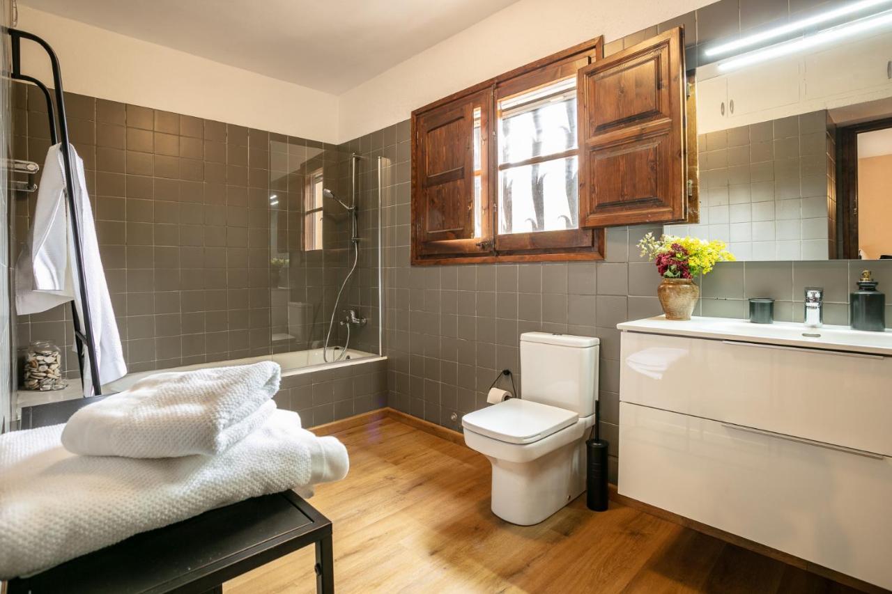 Вилла El Xalet Del Priorat Escaladei Экстерьер фото